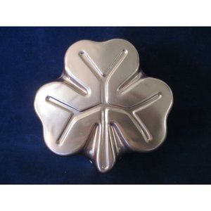 Three Leaf Clover Shamrock Vintage Coppertone Pink RoseGold Aluminium Jello Mold